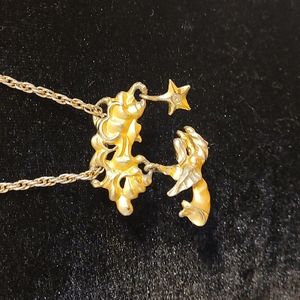 VTG Signed GIGIO Giusti Dangling Angel Necklace